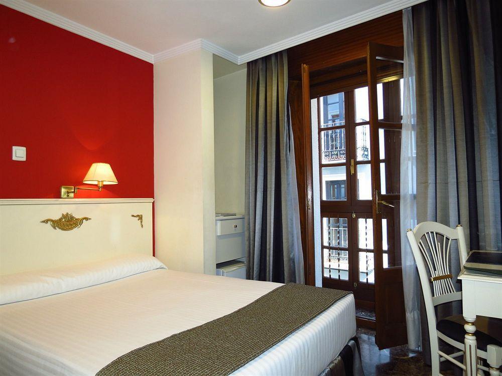 וייאדוליד Hotel Boutique Catedral מראה חיצוני תמונה