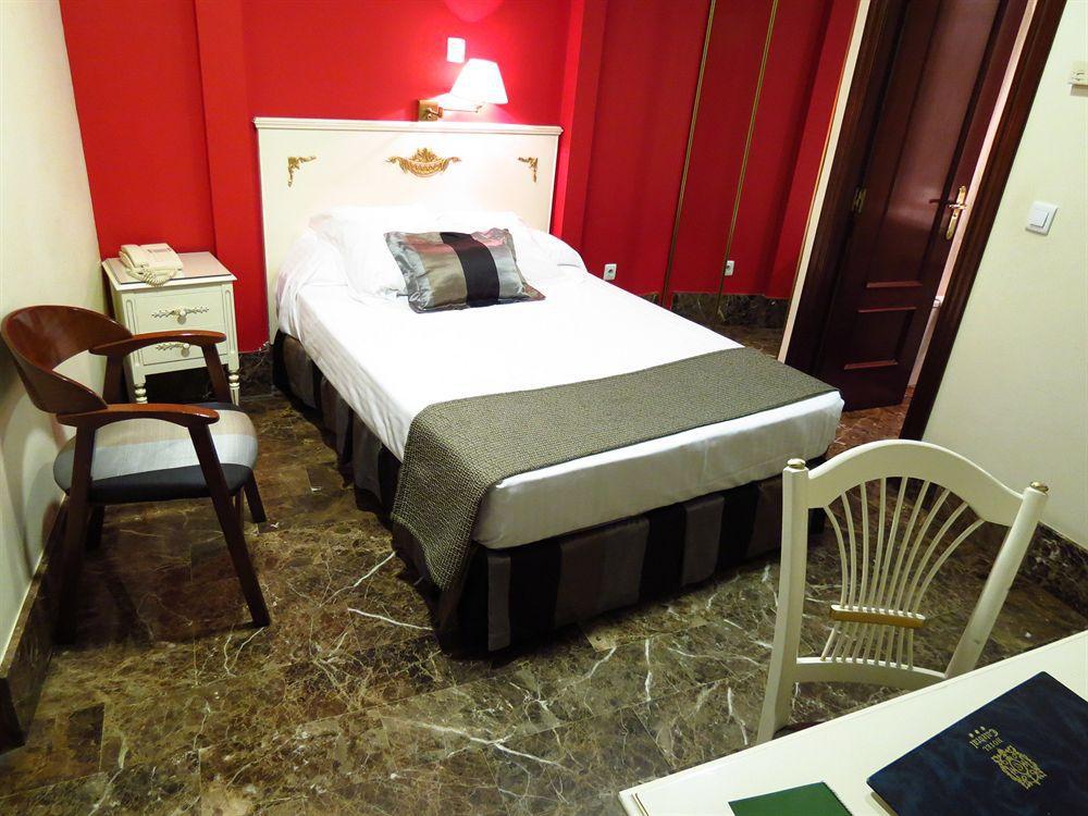 וייאדוליד Hotel Boutique Catedral מראה חיצוני תמונה