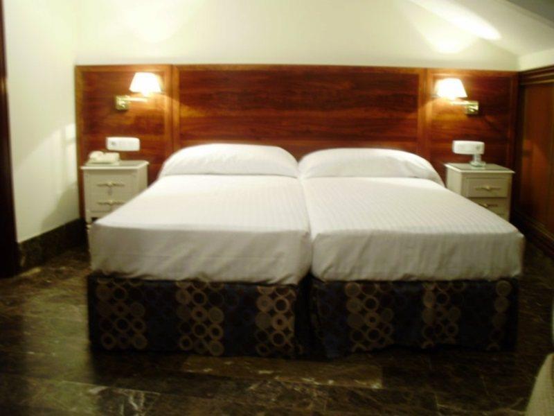 וייאדוליד Hotel Boutique Catedral מראה חיצוני תמונה