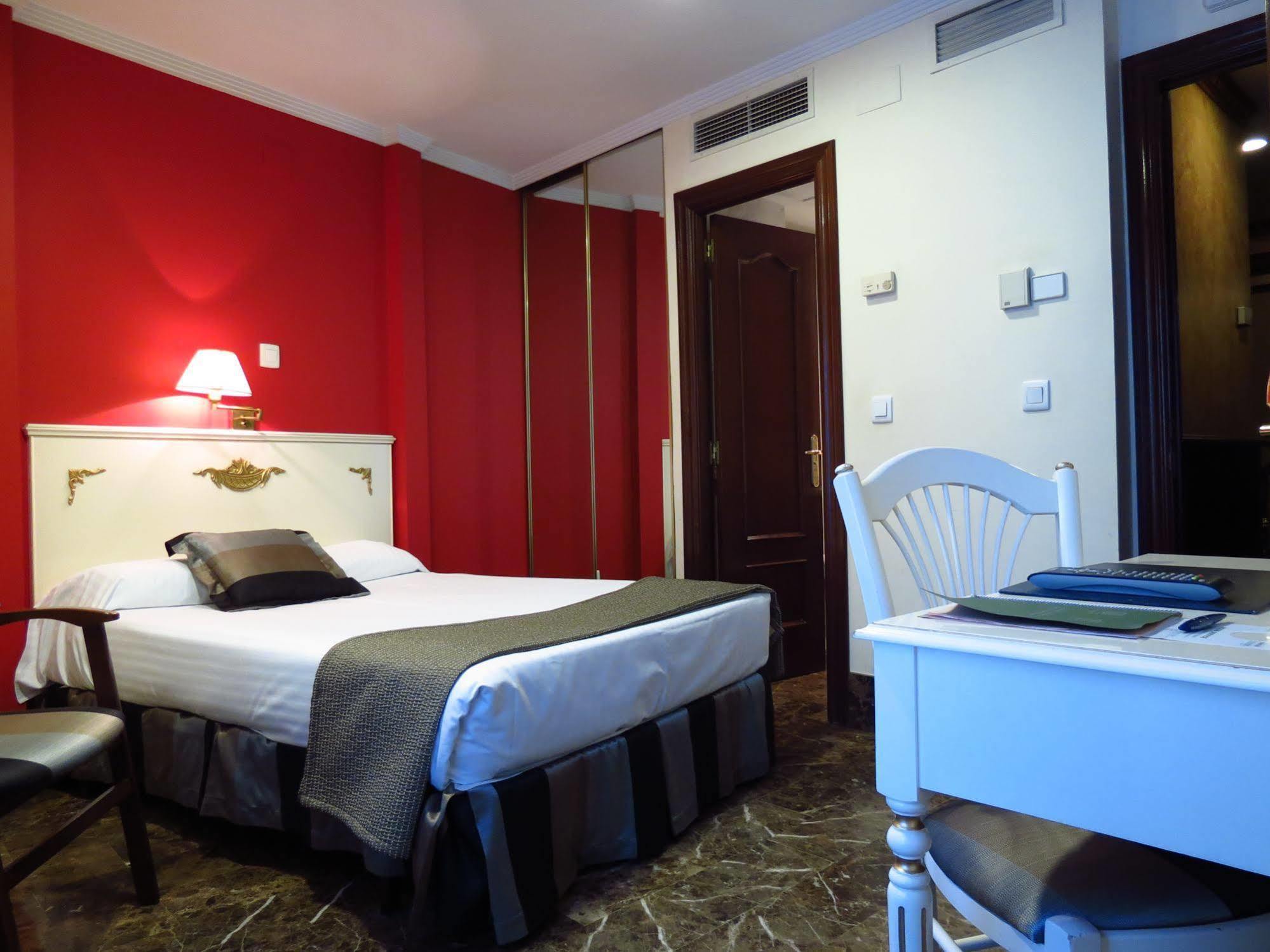 וייאדוליד Hotel Boutique Catedral מראה חיצוני תמונה