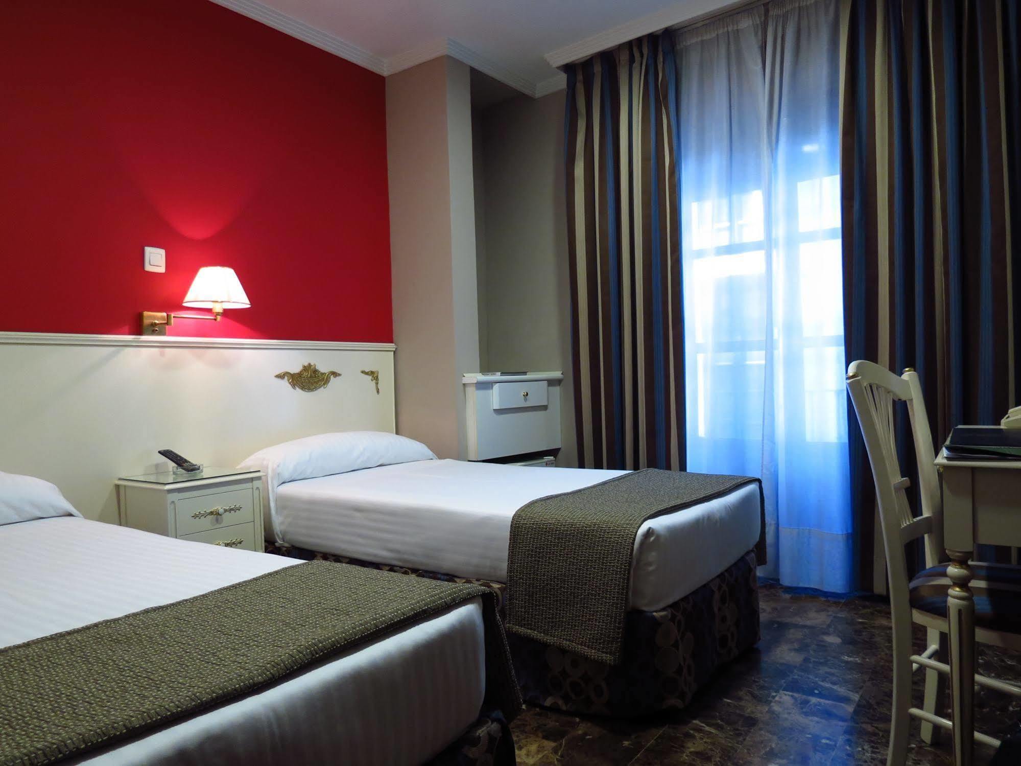 וייאדוליד Hotel Boutique Catedral חדר תמונה